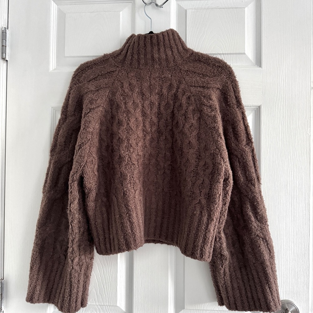 Brown Express Turtleneck Wide Sleeve Oversized Sweater Size S